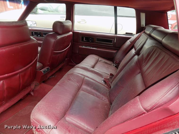 image for item DC4956 1993 Cadillac DeVille