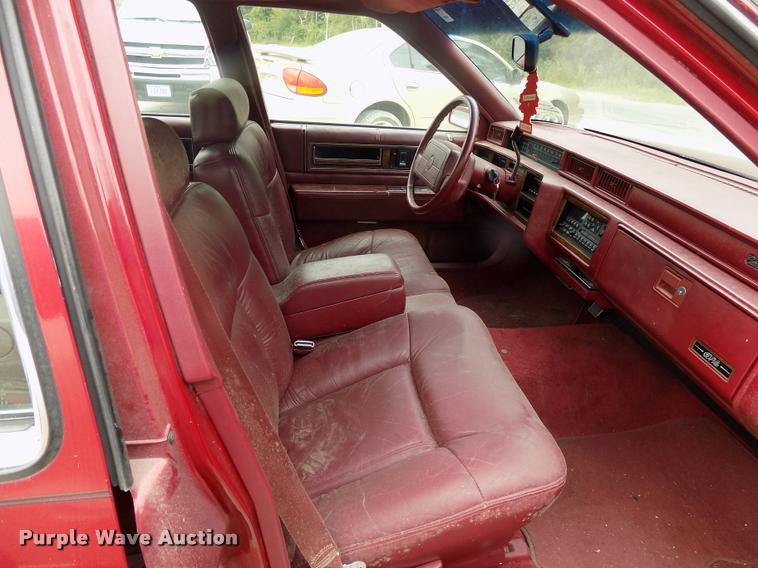 image for item DC4956 1993 Cadillac DeVille