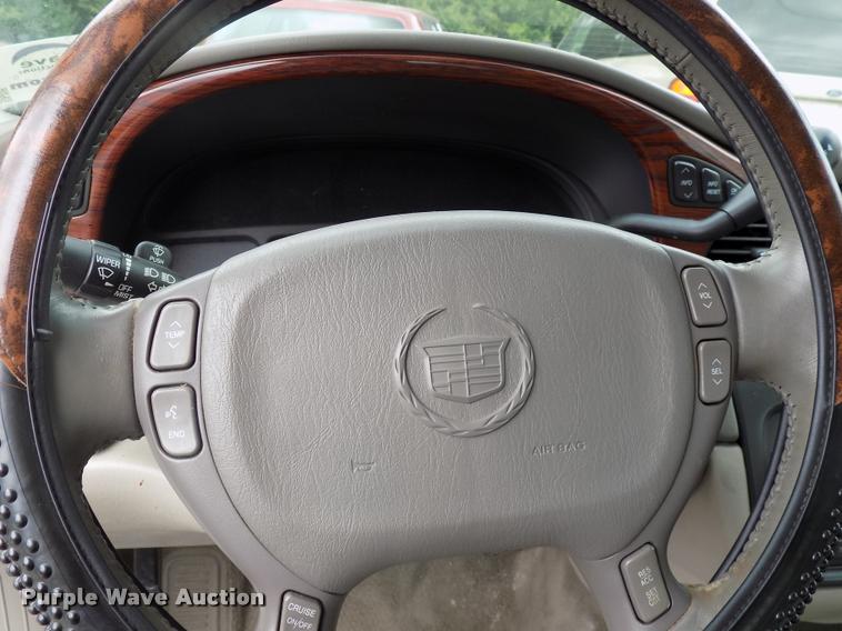 image for item DC4957 2002 Cadillac DeVille