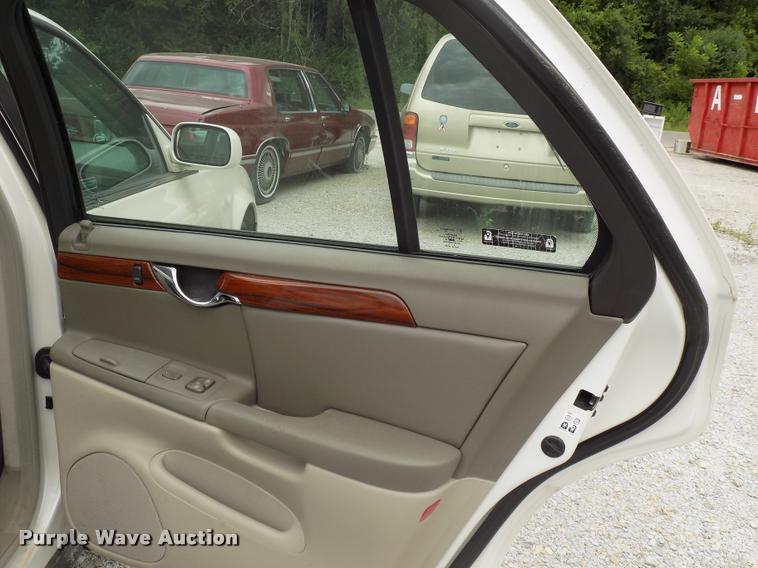 image for item DC4957 2002 Cadillac DeVille