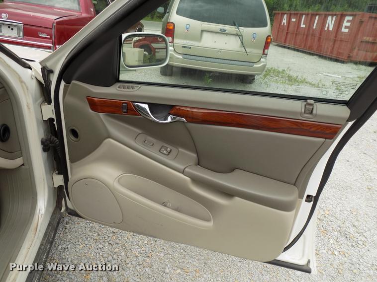 image for item DC4957 2002 Cadillac DeVille