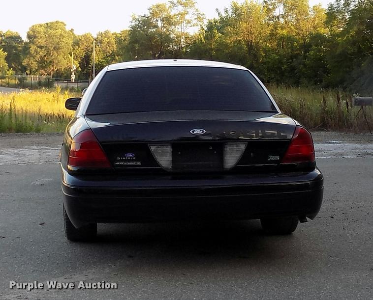 image for item DC4968 2011 Ford Crown Victoria Police Interceptor