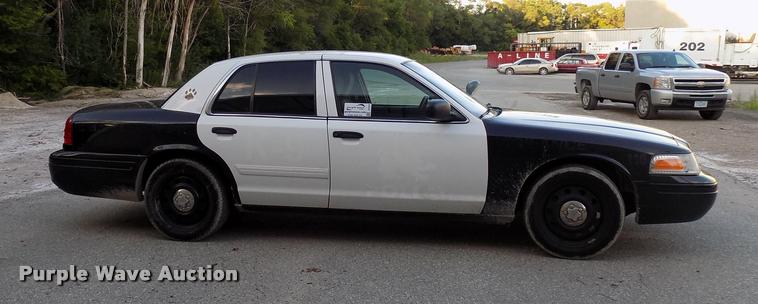 image for item DC4968 2011 Ford Crown Victoria Police Interceptor