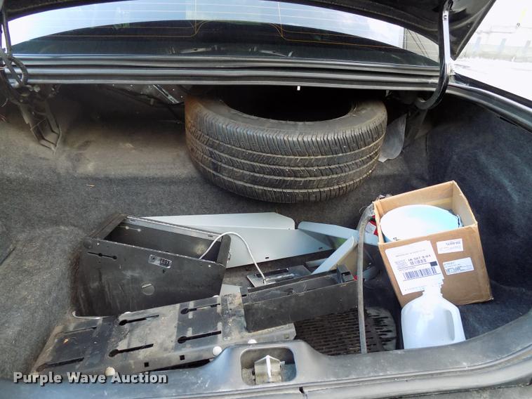 image for item DC4968 2011 Ford Crown Victoria Police Interceptor