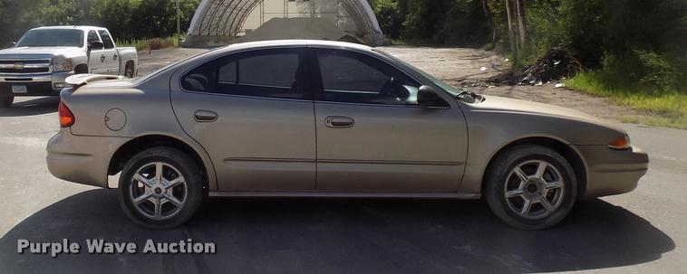 image for item DC4969 2003 Oldsmobile Alero
