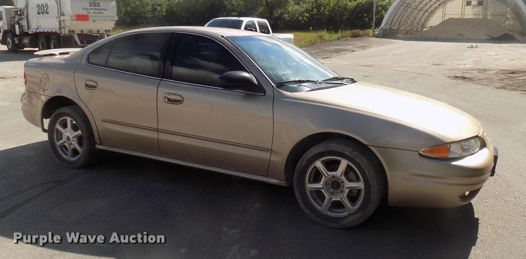 image for item DC4969 2003 Oldsmobile Alero