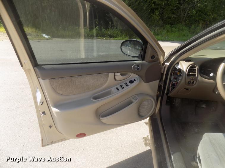 image for item DC4969 2003 Oldsmobile Alero