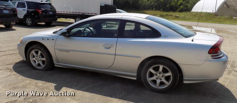 image for item DC4970 2001 Dodge Stratus SE