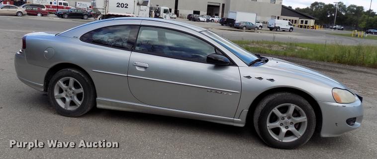 image for item DC4970 2001 Dodge Stratus SE
