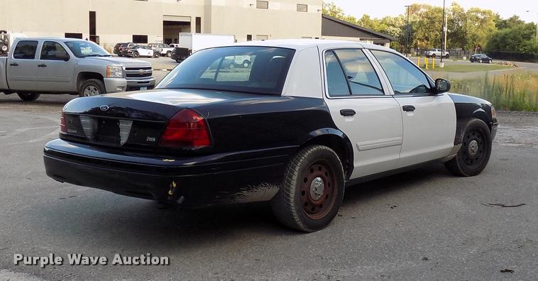 image for item DC4971 2011 Ford Crown Victoria Police Interceptor