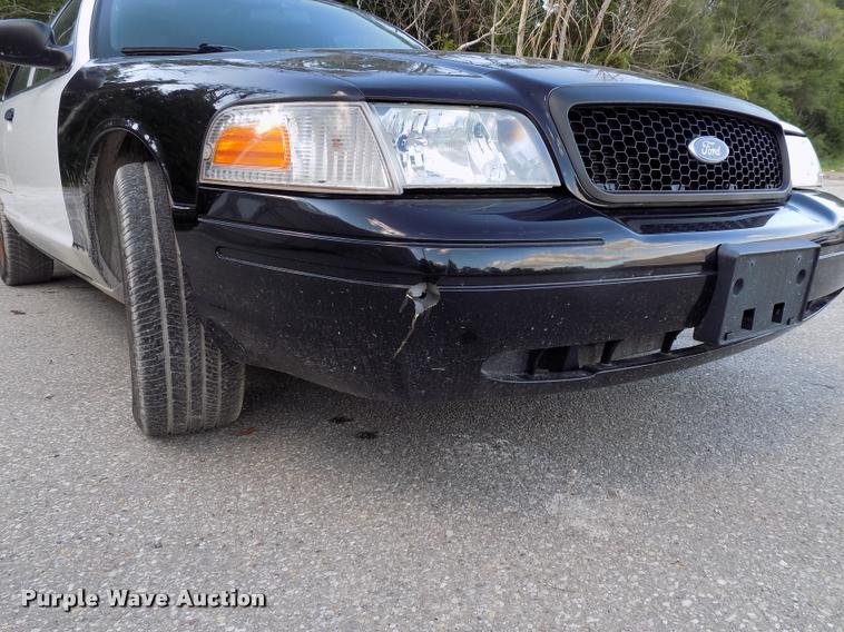 image for item DC4971 2011 Ford Crown Victoria Police Interceptor
