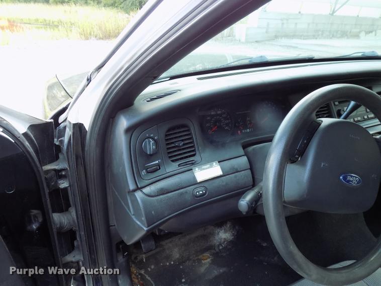 image for item DC4971 2011 Ford Crown Victoria Police Interceptor