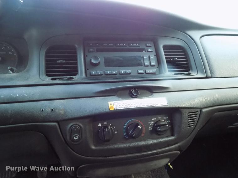 image for item DC4971 2011 Ford Crown Victoria Police Interceptor