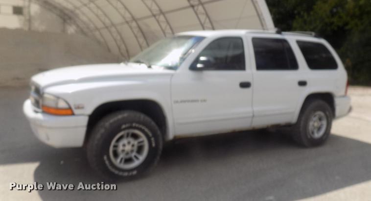 image for item DC4974 2000 Dodge Durango SLT SUV