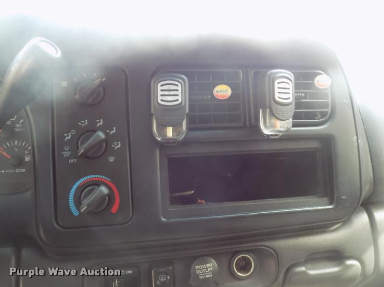 image for item DC4974 2000 Dodge Durango SLT SUV