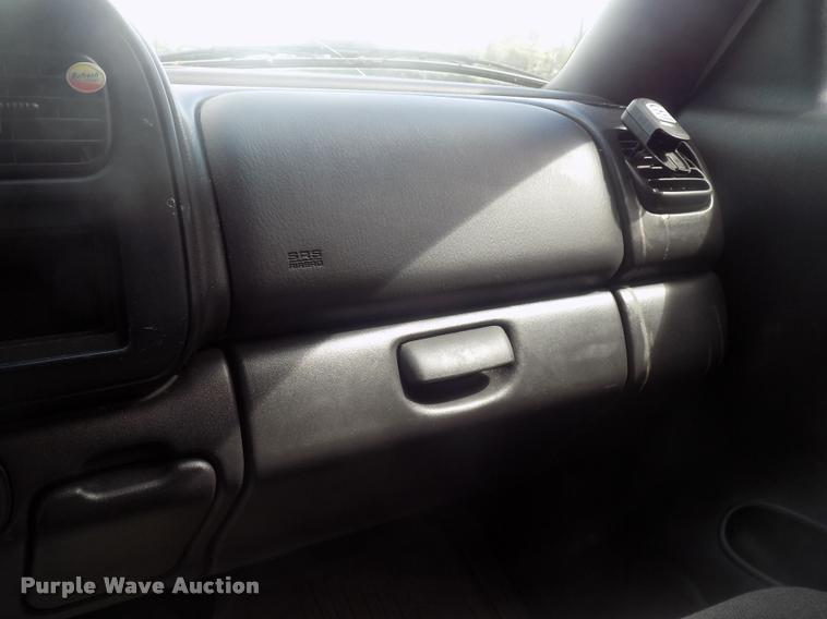 image for item DC4974 2000 Dodge Durango SLT SUV