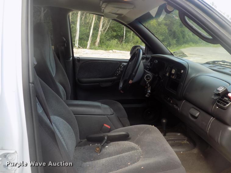 image for item DC4974 2000 Dodge Durango SLT SUV