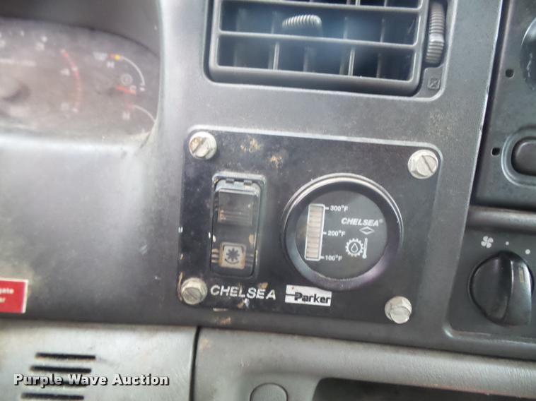 image for item DC5432 2003 Ford F550 refuse truck