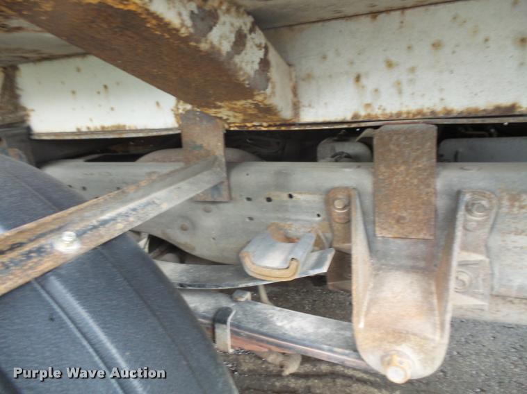 image for item DC5432 2003 Ford F550 refuse truck