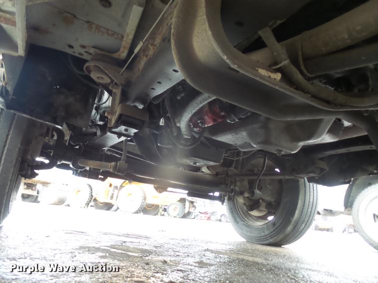 image for item DC5432 2003 Ford F550 refuse truck