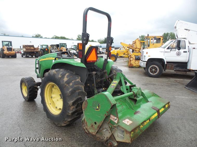 image for item DC5433 2005 John Deere 4120 MFWD tractor
