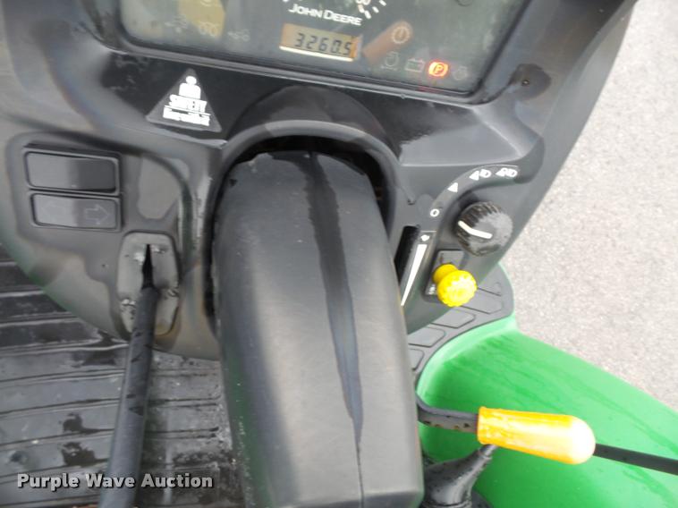 image for item DC5433 2005 John Deere 4120 MFWD tractor