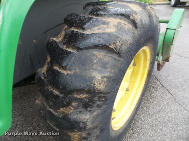 image for item DC5433 2005 John Deere 4120 MFWD tractor