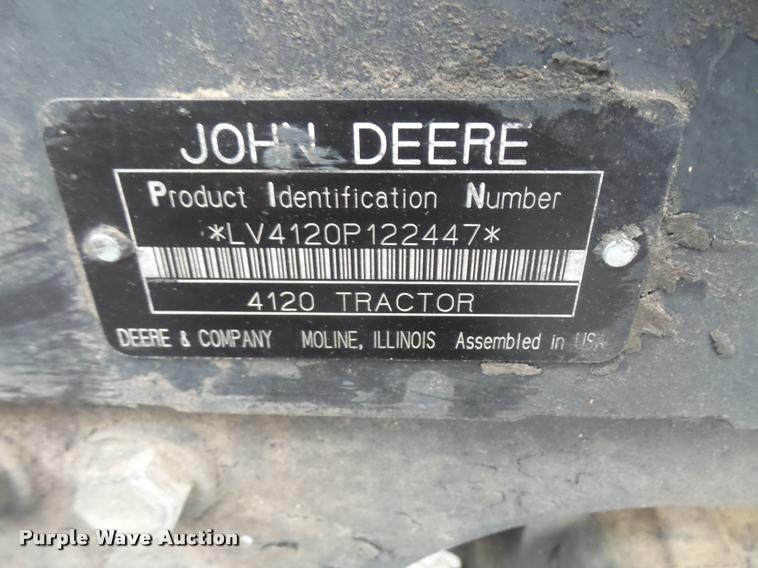 image for item DC5433 2005 John Deere 4120 MFWD tractor