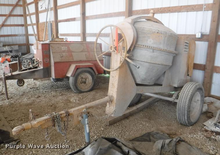 image for item DC5442 Gilson 6-ST-S cement mixer