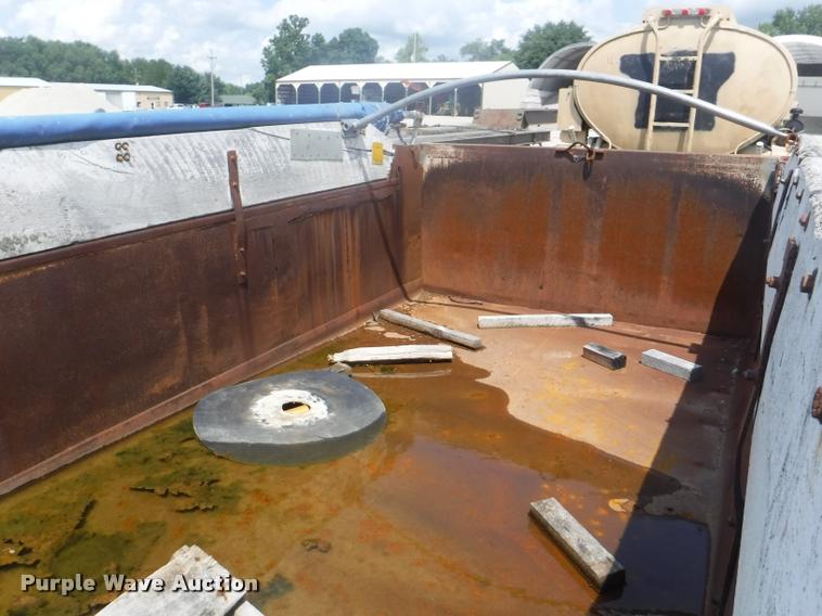 image for item DC5444 Dump bed