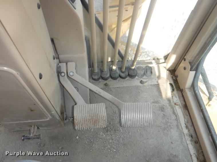 image for item DC5448 2000 Caterpillar 140H motor grader