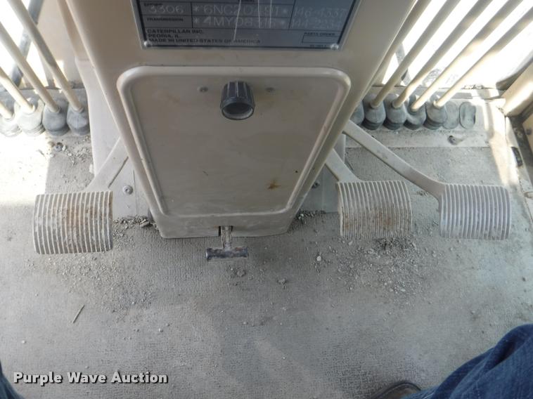 image for item DC5448 2000 Caterpillar 140H motor grader