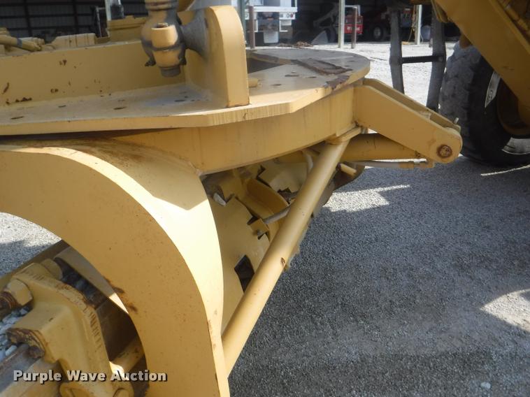image for item DC5448 2000 Caterpillar 140H motor grader