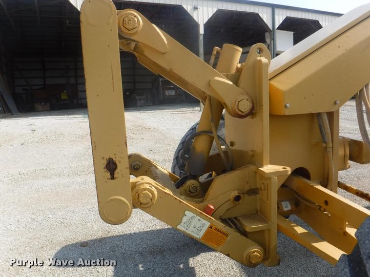 image for item DC5448 2000 Caterpillar 140H motor grader