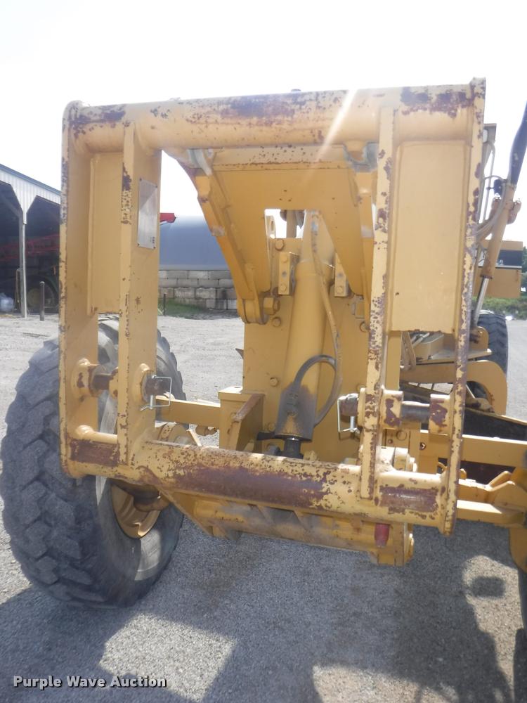 image for item DC5448 2000 Caterpillar 140H motor grader