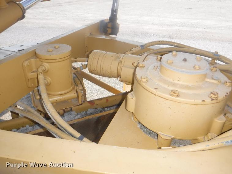 image for item DC5448 2000 Caterpillar 140H motor grader