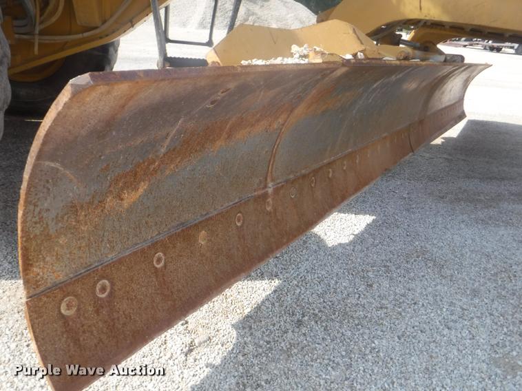 image for item DC5448 2000 Caterpillar 140H motor grader