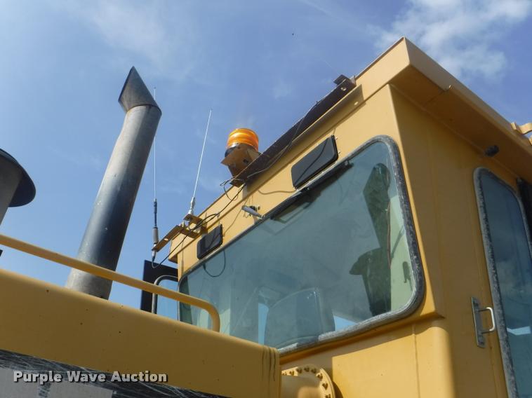 image for item DC5448 2000 Caterpillar 140H motor grader