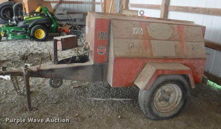 image for item DC5449 Smith 100 air compressor