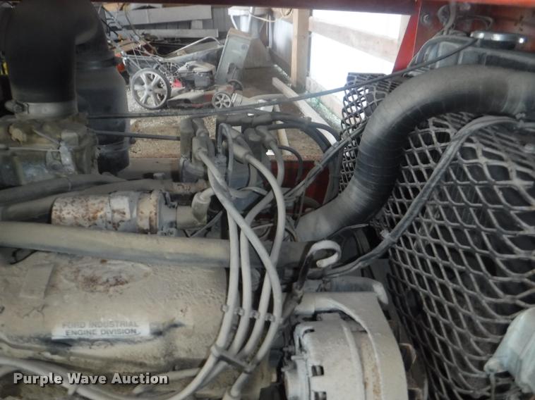 image for item DC5449 Smith 100 air compressor