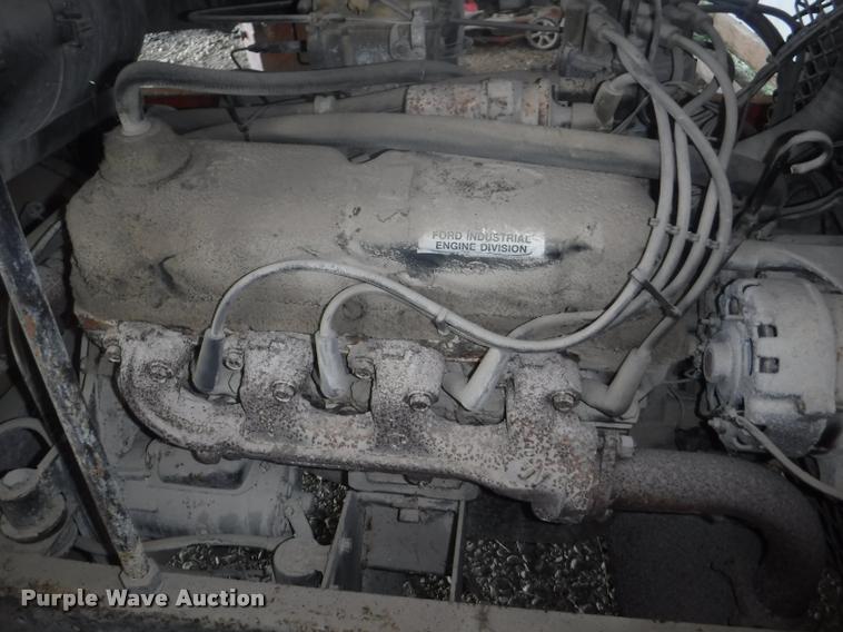 image for item DC5449 Smith 100 air compressor