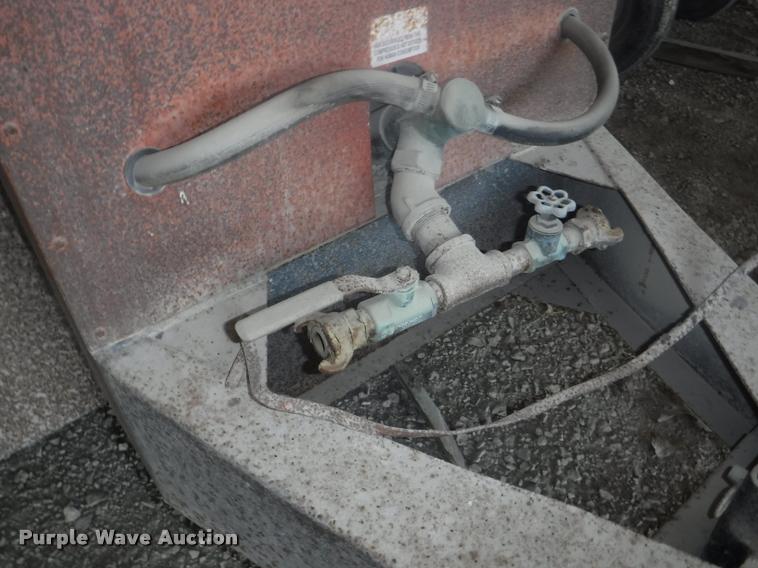 image for item DC5449 Smith 100 air compressor