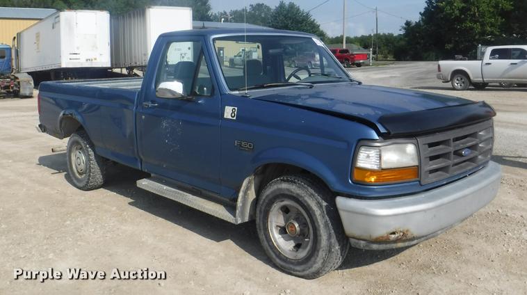 image for item DC5450 1992 Ford F150 pickup truck