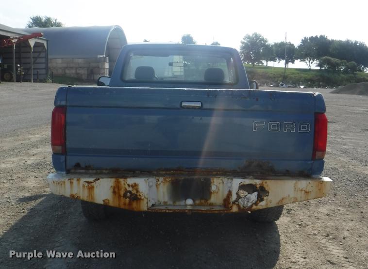 image for item DC5450 1992 Ford F150 pickup truck