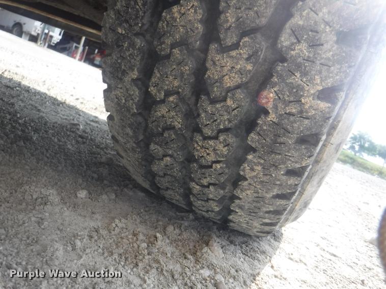 image for item DC5450 1992 Ford F150 pickup truck