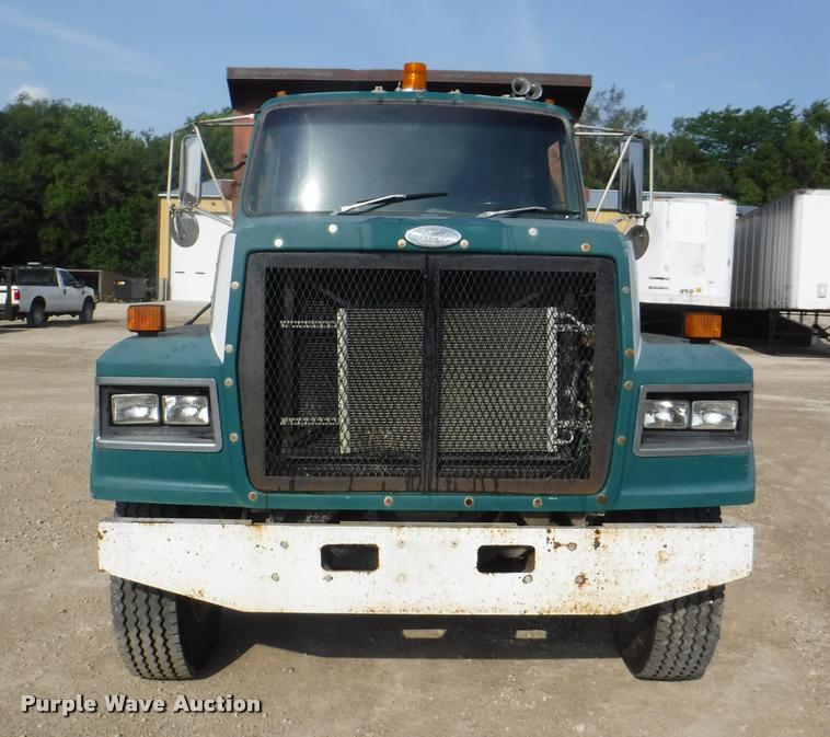 image for item DC5451 1989 Ford LTL9000 dump truck