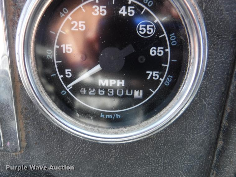 image for item DC5451 1989 Ford LTL9000 dump truck