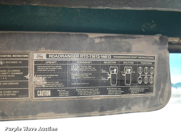 image for item DC5451 1989 Ford LTL9000 dump truck