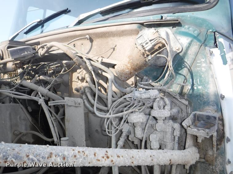 image for item DC5451 1989 Ford LTL9000 dump truck