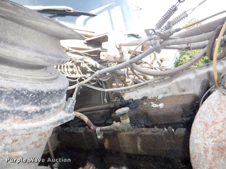 image for item DC5451 1989 Ford LTL9000 dump truck